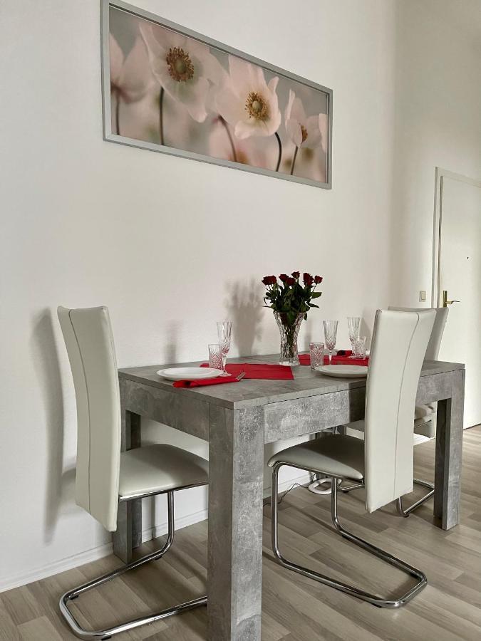 Downtown Apartment 4U Lipsia Esterno foto